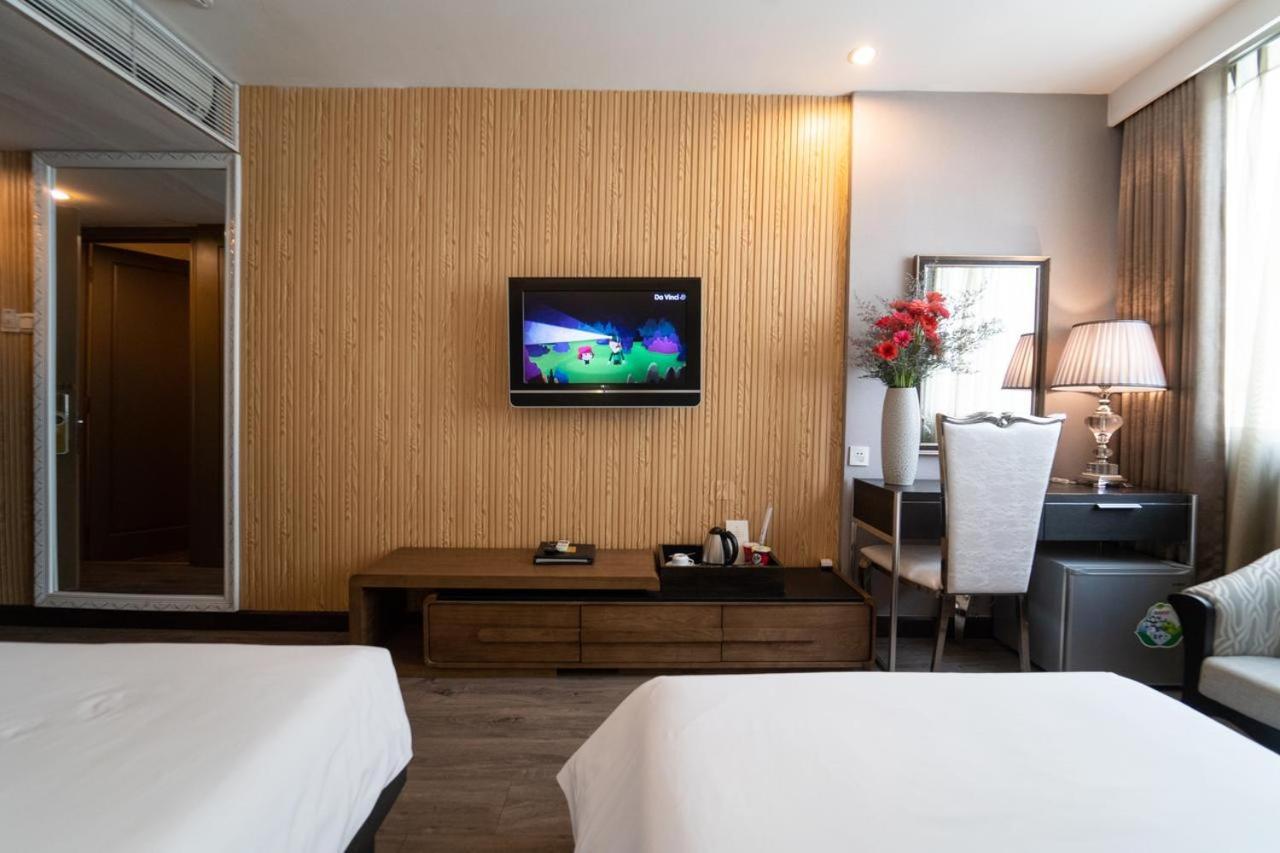 The White Hotel 8A Thai Van Lung Ho Chi Minh-staden Exteriör bild
